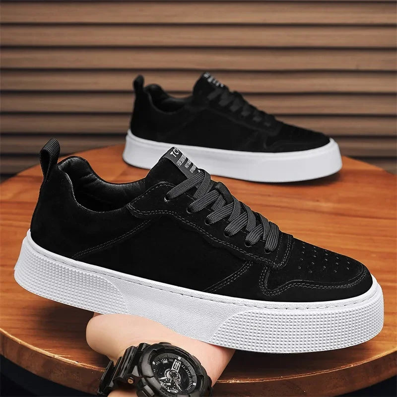 2026Men's Sneakers Luxury Suede Casual Shoes Lace Up Platform Shoe Trendy Street Skateboard Shoes Men Tenis Shoes Zapatos Hombre