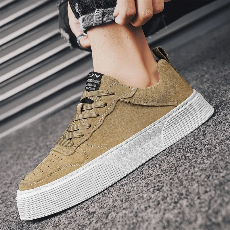 2026Men's Sneakers Luxury Suede Casual Shoes Lace Up Platform Shoe Trendy Street Skateboard Shoes Men Tenis Shoes Zapatos Hombre