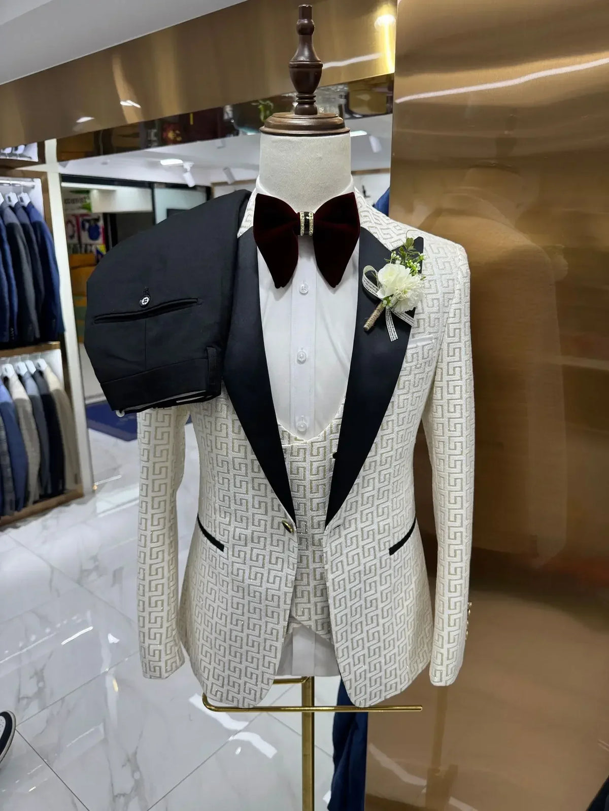 Plaid Prom Suits For Men Slim Fit 3 Pcs Peak Lapel Wedding Groom Tuxedo Formal African Prom Jacket With Pants Vest 2025