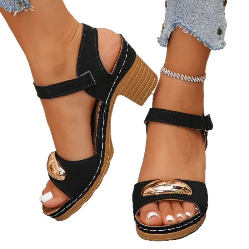 Women's Fashion Sandals 2025 Summer New Coarse Heel Leisure Comfortable Retro Outdoor Beach Cool Pumps Open Toes Elegant Sandals