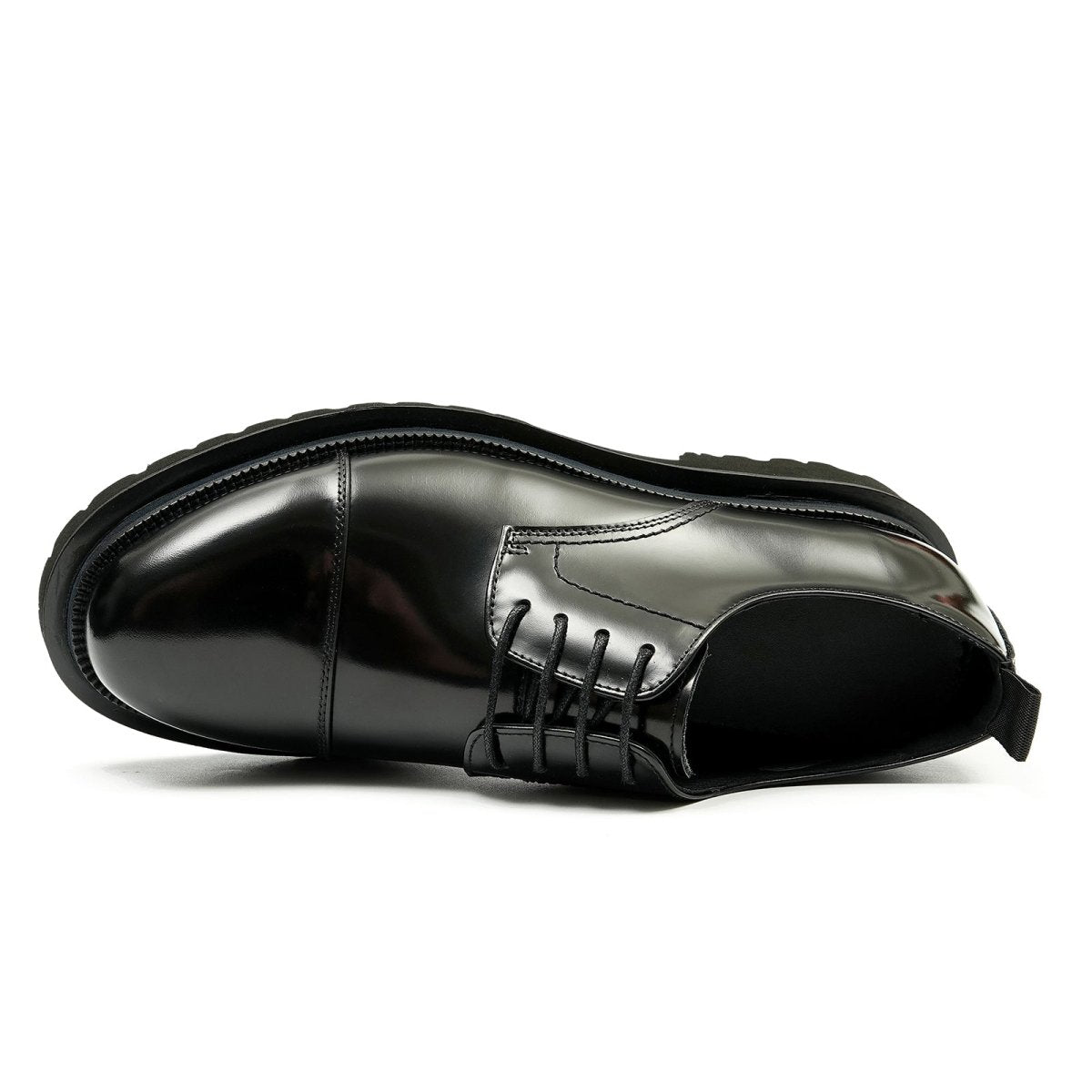 Men’s Glossy Leather Lace Up Derby Shoes